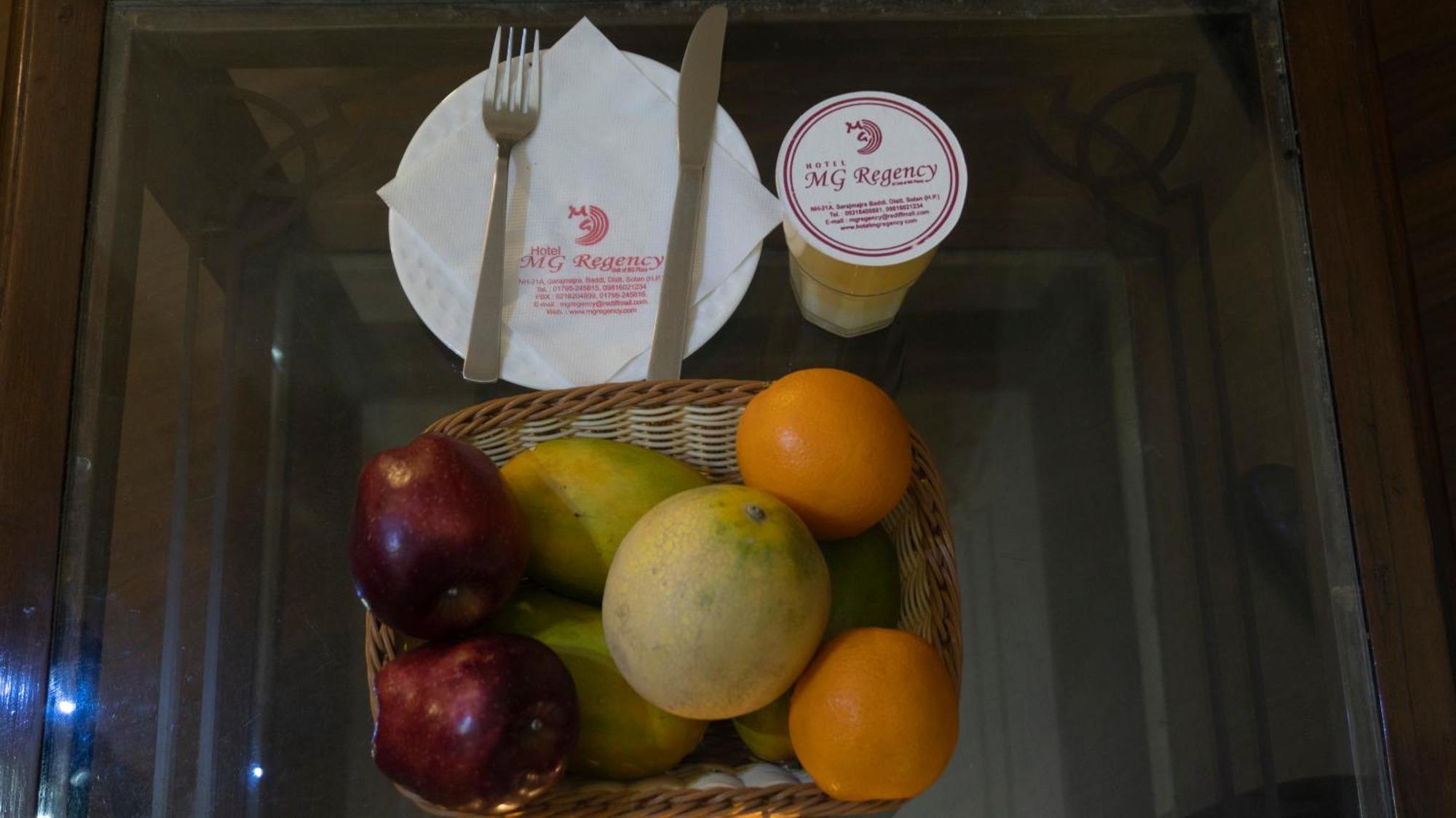 Baddi Mg Regency酒店 外观 照片