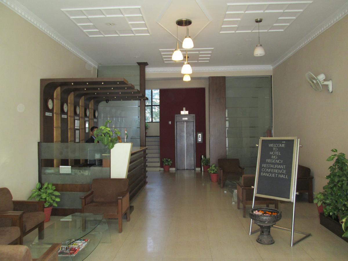 Baddi Mg Regency酒店 外观 照片